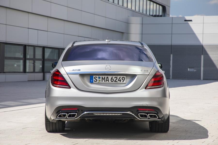  Mercedes-AMG S63 4Matic+ Lang 2017 года  (WW) (фото 18 из 105)